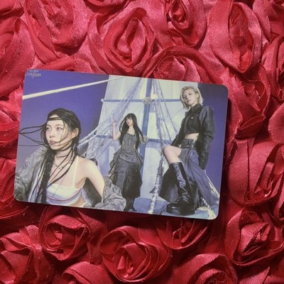 NMIXX KPOP Forward Idol Girl Goddess Photo Card Group Waves