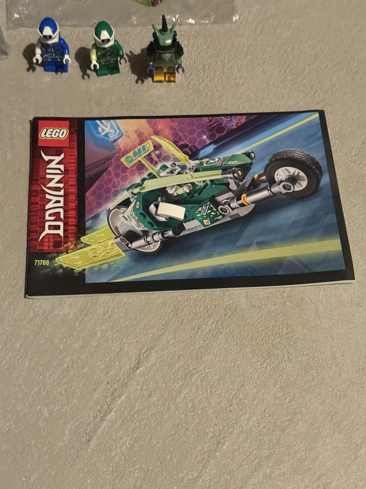 LEGO Ninjago:  Jay and Lloyd's Velocity Racers 71709 Incomplete  - Image 2 of 4