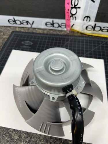 Midea Welling YKT-12-4-203L Fan Motor With Fan From A MIDEA Dehumidifier 7 Wire. - Picture 8 of 23