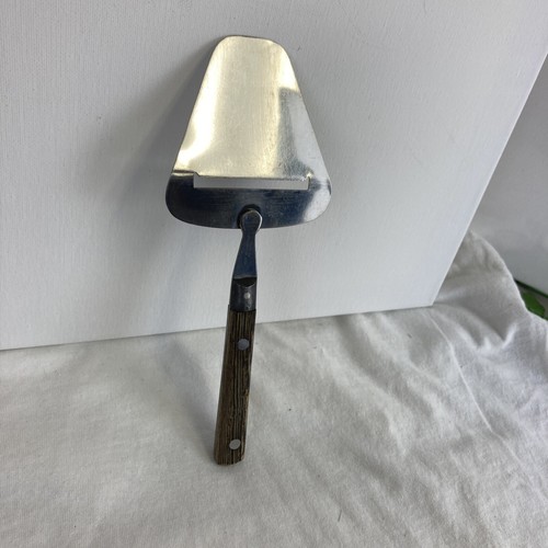 Vintage Knobler 8” Cheese Plane Slicer Server Made In Japan Wood Handle - Picture 7 of 7