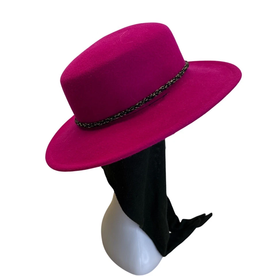 Sombrero cordobés fucsia Betmar vintage Street Smart para mujer con correas de cinta para la barbilla Foto 2 de 4