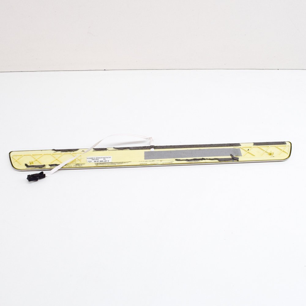 MERCEDES-BENZ GLE W167 350D Front Right Door Sill Plate Trim 