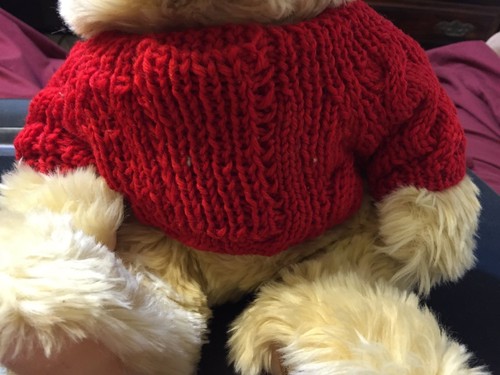 Giorgio Beverly Hills 2001 Collector's Choice Knitted Red Sweater Fluffy Bear - Picture 6 of 11
