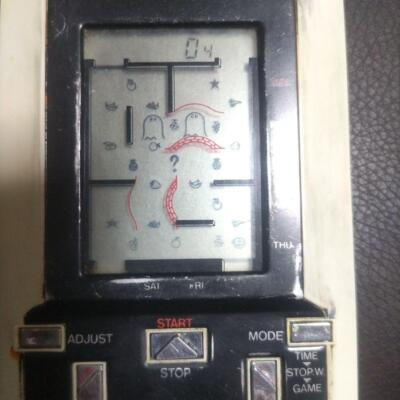 値下げ中　Pak-Pak  man Rare EPOCH LCD Pocket Game Pak-Pak man Chronological Tested