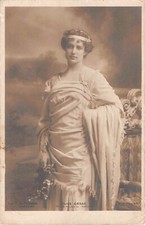 POSTCARD - EDWARDIAN ACTRESS - MISS EVELYN MILLARS - PORTIA - JULUS CAESAR 1905