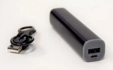 NEW Insignia 2600mAh Portable Battery Charger Pack w/USB Cable LIPSTICK SIZE