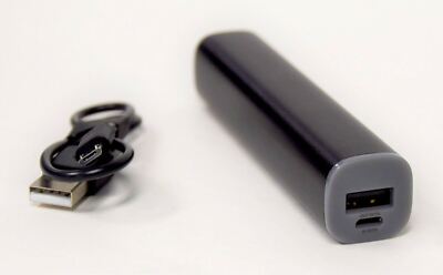 NEW Insignia 2600mAh Portable Battery Charger Pack w/USB Cable LIPSTICK SIZE