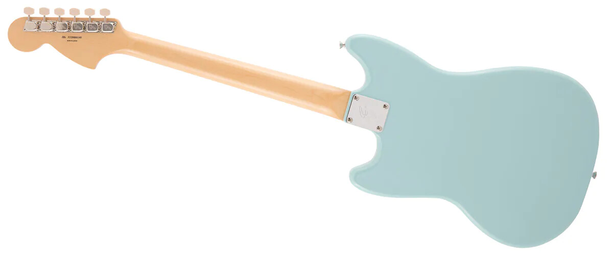 Fender Made in Japan Traditional 60s Mustang Daphne Blue with gig