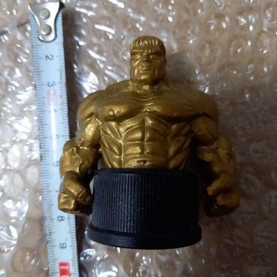 Gold Hulk Figure Bottle Cap, 10cm, Plastic, Muscle Design, Used