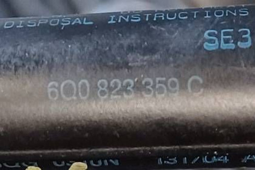 Stoßdämpferstange für die vordere Motorhaube  VOLKSWAGEN POLO (9N) 1.4 TDI