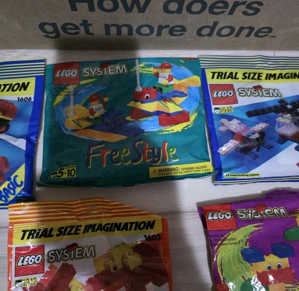 VINTAGE Lego System Polybag Freestyle Lot Of 9 Santa Easter Bunny Trial Size  - Image 3 of 4