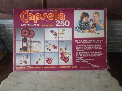 Vintage 1978 Capsela 250 Motorized Construction Set Tested Needs 2 AA Batteries 