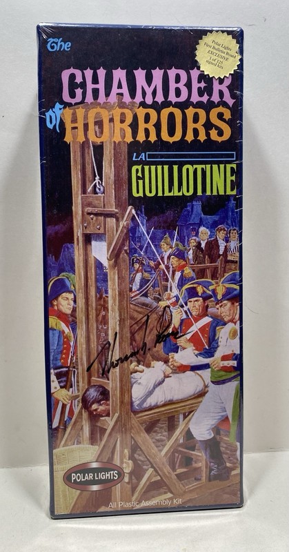 POLAR LIGHTS / AURORA “THE CHAMBER OF HORRORS GUILLOTINE” SIGNED EDITION SEALED