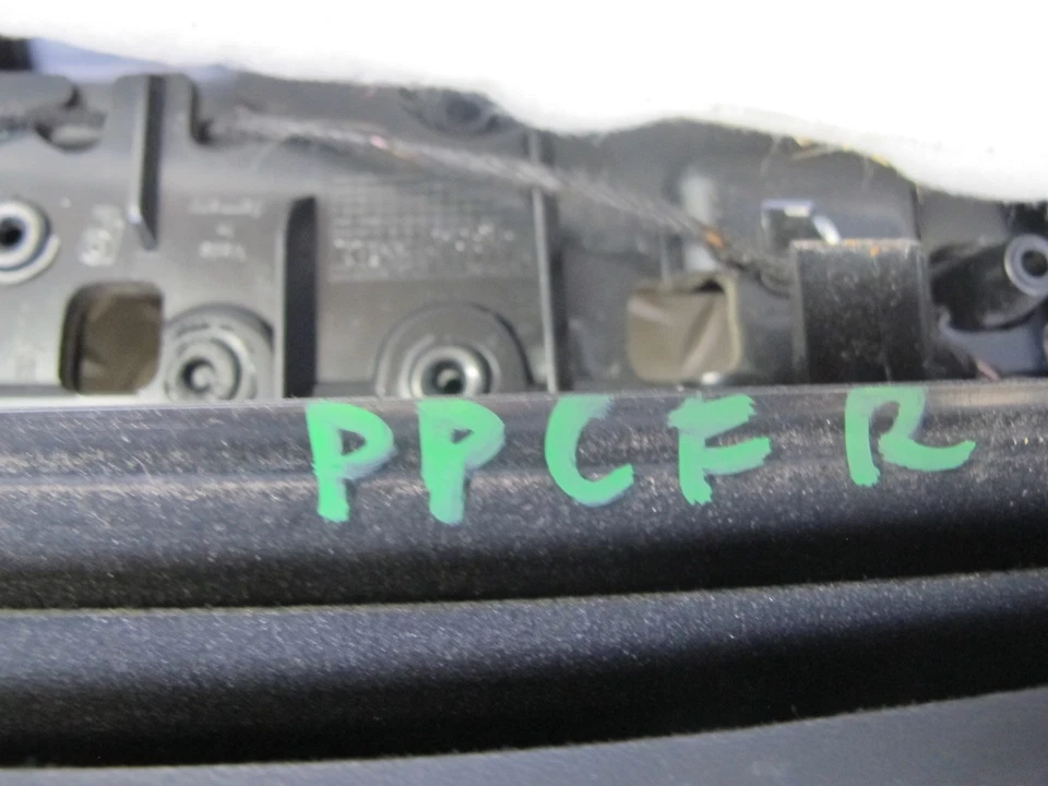 2011-2018 PORSCHE CAYENNE 958 FRONT LEFT & RIGHT SIDE INTERIOR DOOR PANEL SET - Image 2 of 4