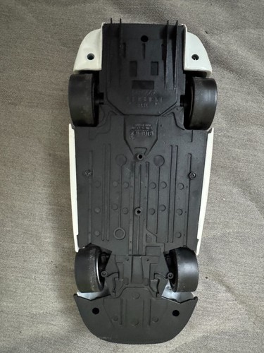 1:18 Porsche 911 GT1 - Bild 3 von 7