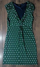 Kiara Womens Knit Sleeveless Dress Bright Green Front Twist Navy & White Print S