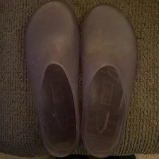 Authentic Ultra Rare Men’s Size 10 Clear Sloggers Garden Shoe No Longer Made