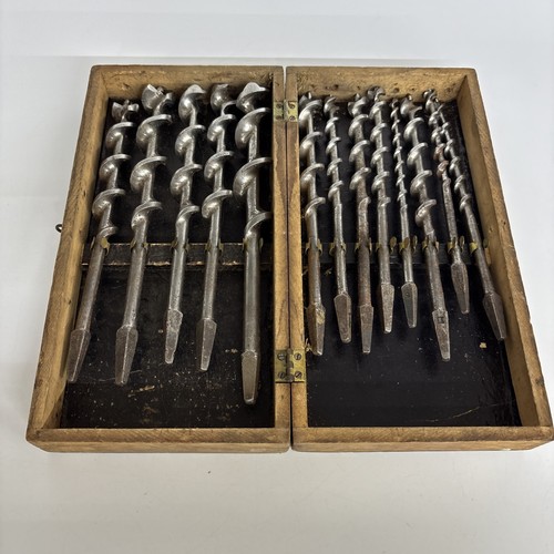 Antique Irwin Mainbor Auger Bit Set Brace Bits Wood Case USA Patent