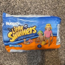 Huggies Little Swimmers Disposable Diapers Swimpants Medium 24 34 Lbs Swim Dory