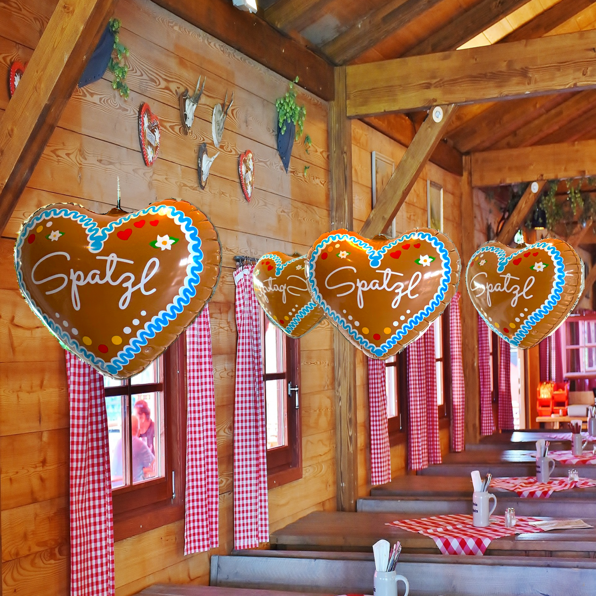 Personalisiertes Baby-Lätzchen „Spatzl Lebkuchenherz“ – Oktoberfest Motiv, Mit Namen