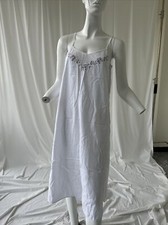 Amanda Stewart Intimidates Vintage 70s White Cotton Nightgown Embroidered