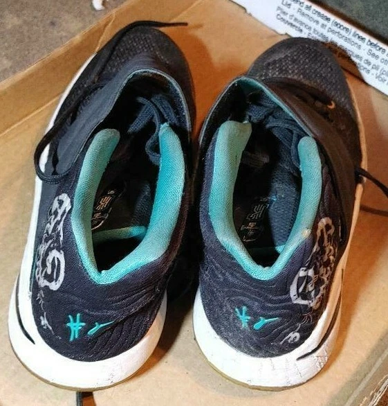NIKE Kyrie 2 GS Skateboard Black Skull Shoes Boys Youth Size 7Y