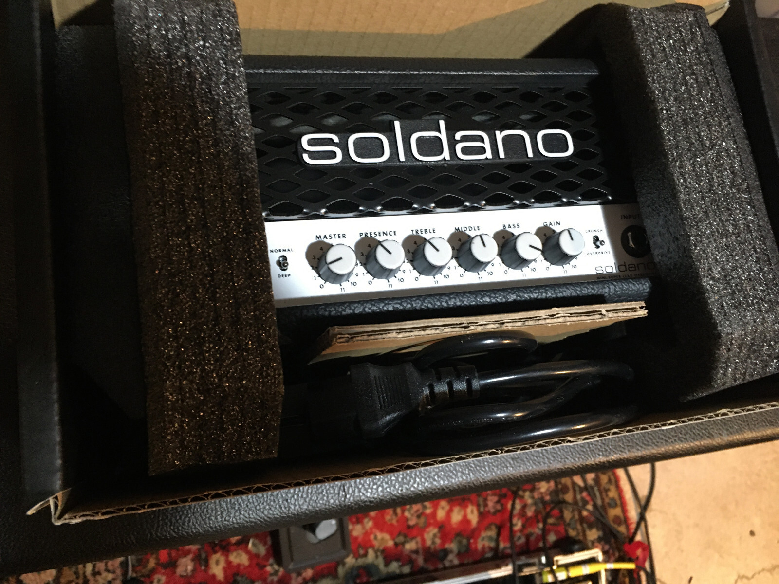 Soldano SLO Mini 30W Guitar Amp Head Black, perfect in box