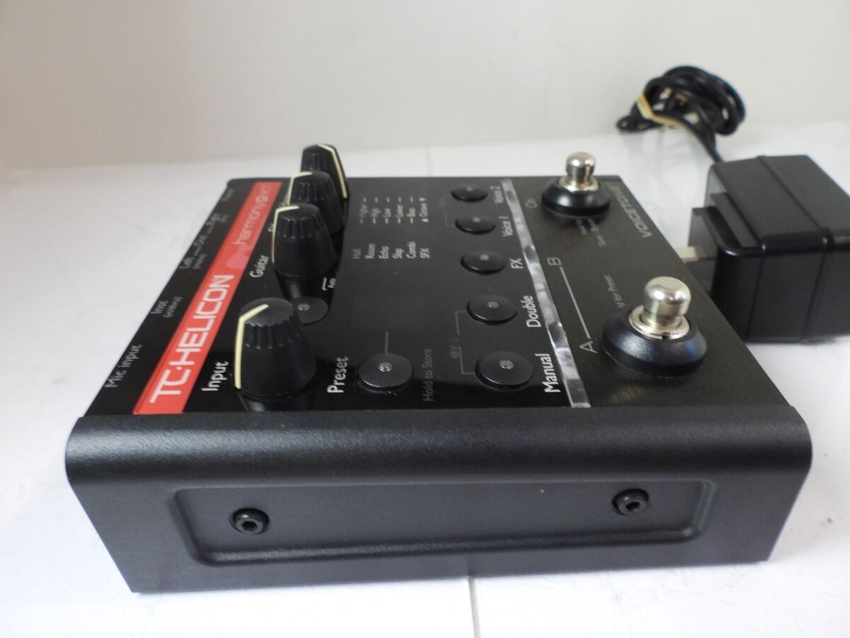 TC Helicon Voicetone Harmony G XT Vocal Effects Processor TC Helicon Voicetone Harmony G XT Vocal Effects Processor