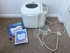 Russell Hobbs 4461 Bread Maker With Instructions And Measuring Spoon/Jug Working