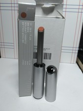 r.e.m. Beauty On Your Collar Classic Lipstick - KISS ME 0.7g NIB