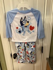 NWT Boys Size 4 Bluey Two Piece Pj Set Long Sleeved And Flannel Pants Sku TR19