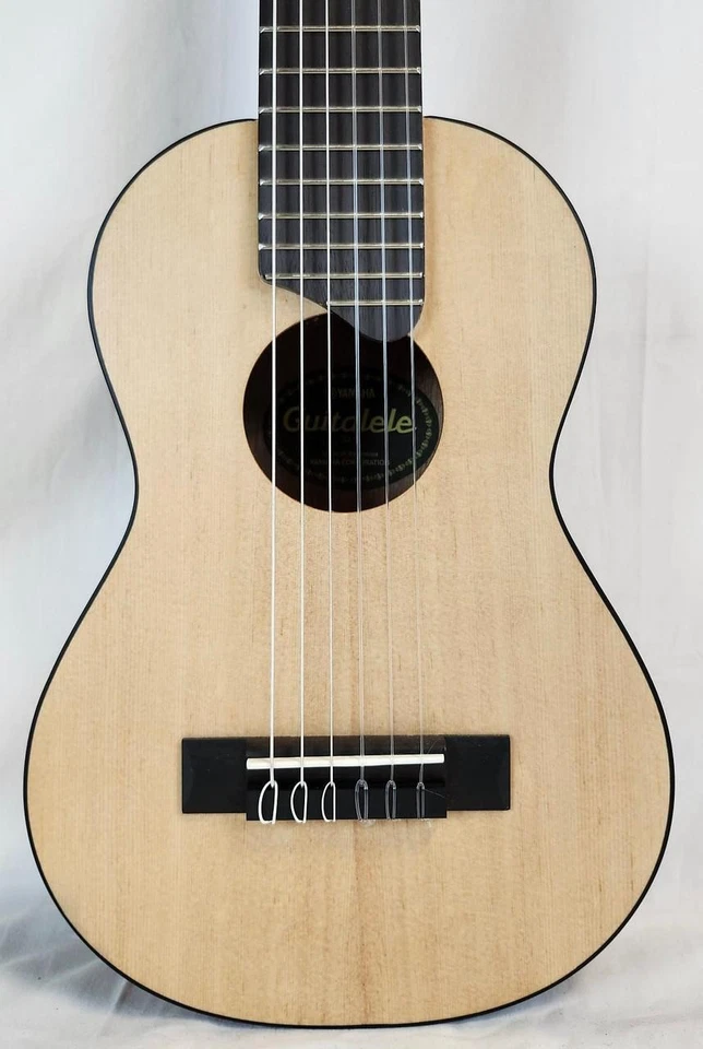 Yamaha GL1 Guitarlele Guitar/Ukulele with Gig Bag - Image 2 of 4