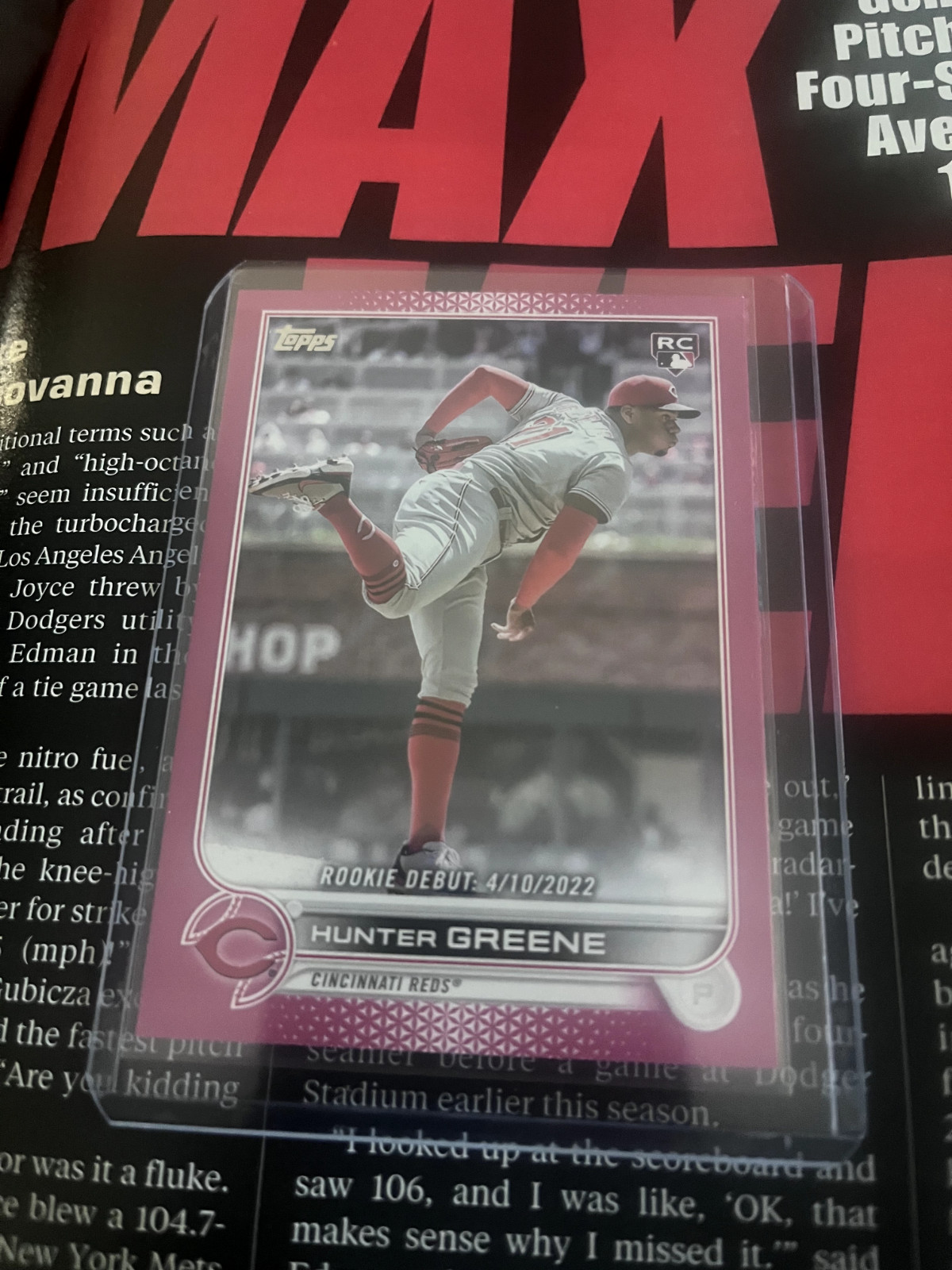 Hunter Greene 2022 Topps Update #US267 Mother's Day Hot Pink 18/50 Rookie Scarce