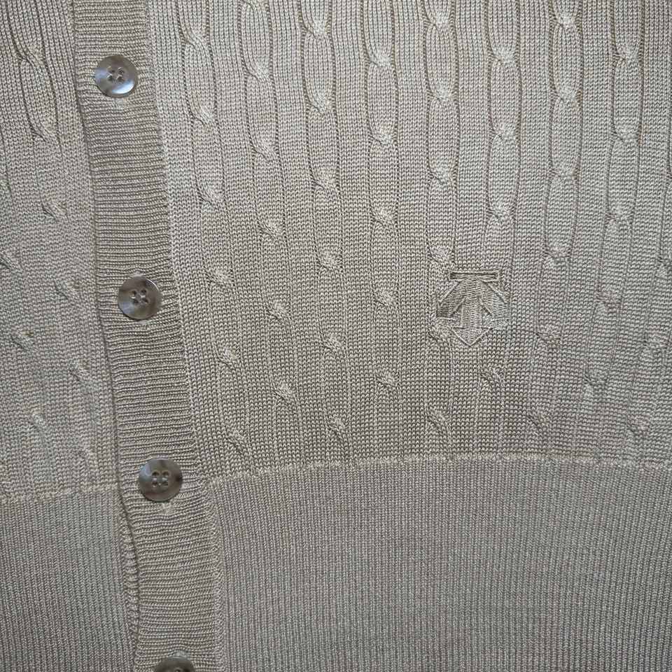 Descente Golf Collection Men M Silk Butter Tan Cable Knit Vest 5 Button Front - Image 4 of 4
