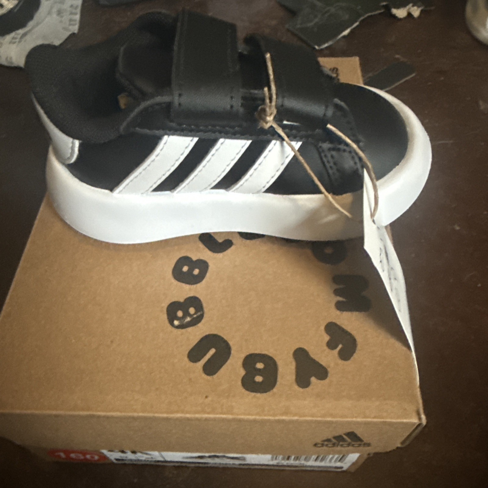 Brand New Adidas Boys Toddler Grand Court 2.0 Sneaker Size 4