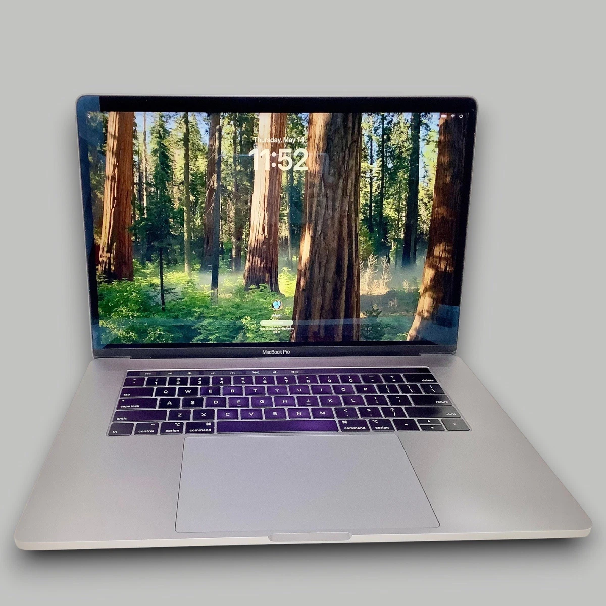 Apple MacBook Pro 2019 15インチ Core i9 Mid 2019 Apple MacBook Pro with 2.4GHz Intel Core i9 (15 Inch