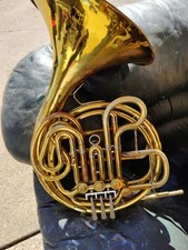 King 2269 Double French Horn with Case In Good Working Condition