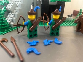 Lego - Forestmen - Camouflaged Outpost #6066 With Box Tray Instructions COMPLETE