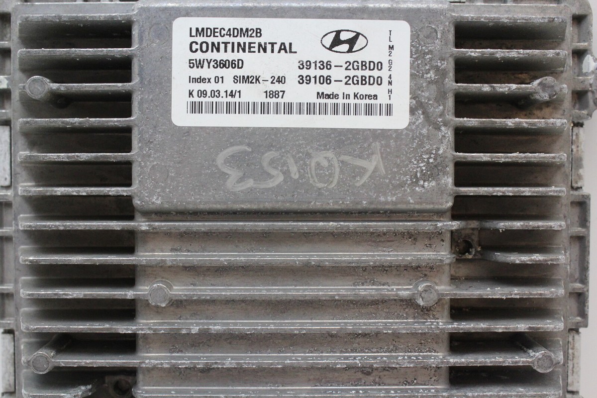 14 15 Hyundai Tucson 39106-2GBD0 Computer Engine Control ECU ECM