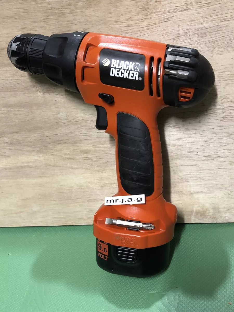 Black and decker 9.6 volt drill deals