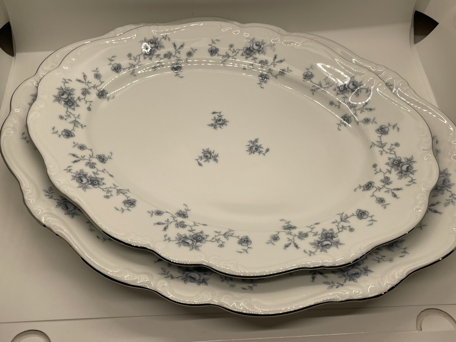 Johann Haviland Blue Garland Set Of 2 Oval Serving Platter Bavaria Germany