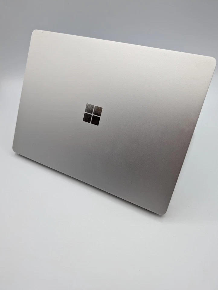 Microsoft Surface Laptop Go 12.4 Zoll (31.50 cm) i5-1035G1 8GB 256GB QWERTZ de - Bild 4 von 4