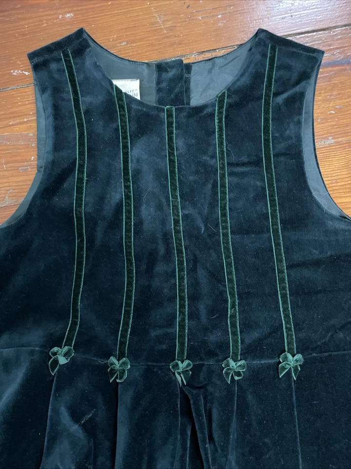 Vestido sin mangas vintage de la década de 1990 Laura Ashley madre e hijo talla 7 verde terciopelo para niñas Foto 2 de 4