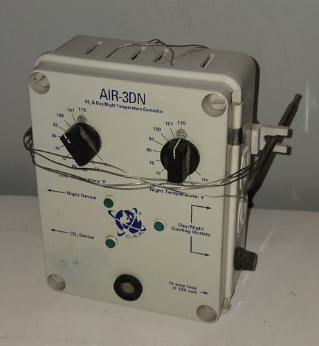 C.A.P. AIR-3DN Day/Night Temperature & C02 Controller - Horticulture Hydro READ