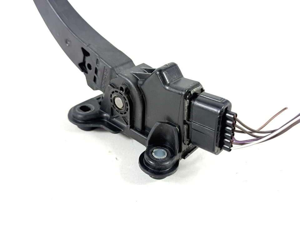 2007–2017 Jeep Patriot Compass conjunto eletrônico de sensor de pedal de gás 04891585AE - Imagem 3 de 4