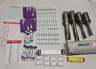 Lot Of Machinist Bits Tools Drills Taps Drilling Milling Cutting Carbide Cutters