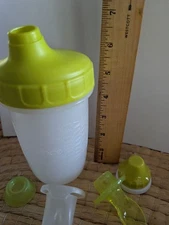 Kiinde Foodii Squeeze Snack Feeding Filling Bottle Plastic Containers Nw/o Box