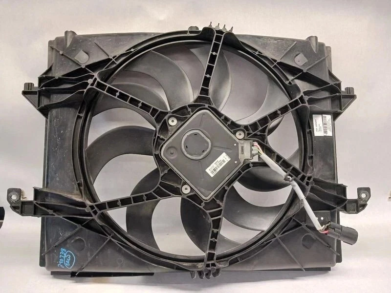 2013-2023 Dodge Ram 1500 3.6L Electric Cooling Fan Assembly Warranty OEM Foto 2 de 4