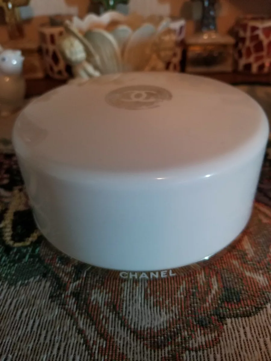 Chanel No 5 After Bath Powder 5 Oz. Sealed Unused Discontinued - Ruby Lane