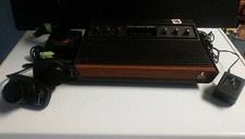 1978 Vintage Atari Video Computer System Model CX2600 6 Switches 3 Controllers